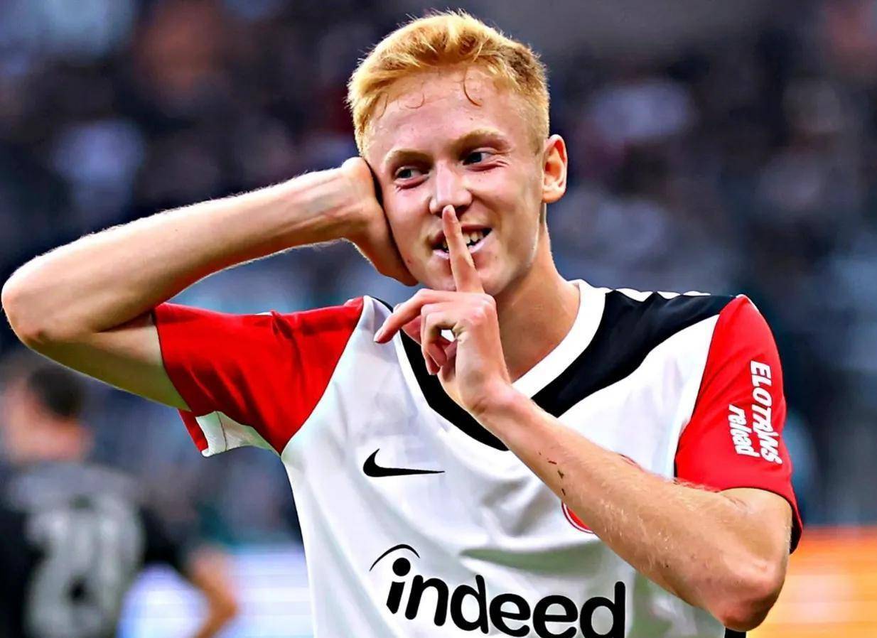 皇家马德里迎德甲关键赛，集结日回应争议，目标明确，纪律约束更严格(皇家马德里官网)